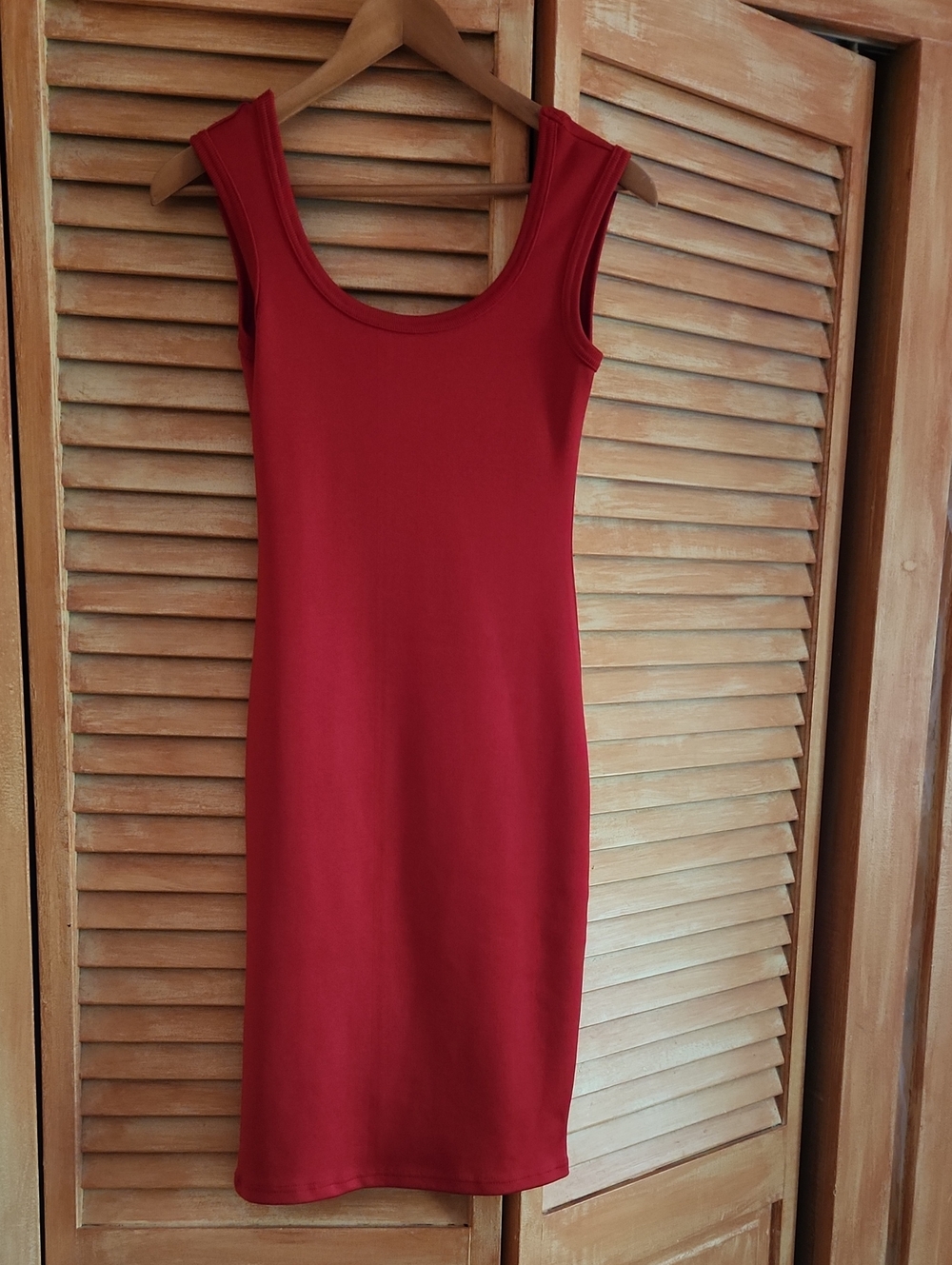 XOXO Red Sleeveless Midi Bodycon Dress